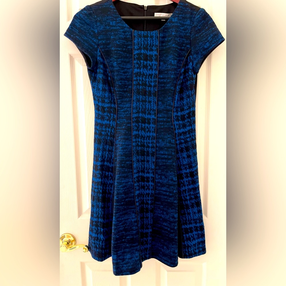 Sandra Darren blue and black houndstooth Size 8P